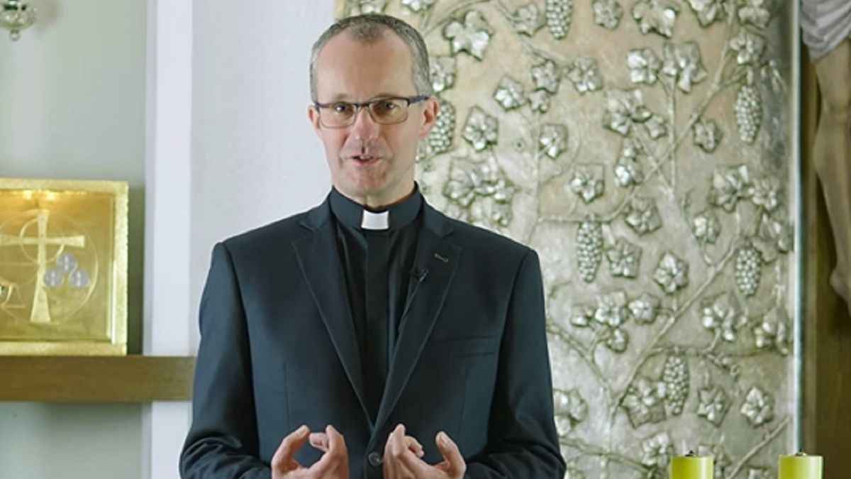 Ksiądz Janusz Chyła apeluje do mężczyzn w sprawie aborcji. 