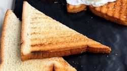 Jak powstaje chleb tostowy? Oto dlaczego nie pleśnieje