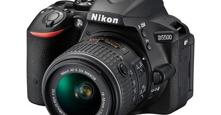 Nikon D5500 – ruchomy i dotykowy ekran po raz pierwszy w lustrzance DX