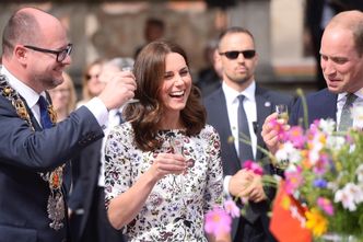 Kate i William w Gdańsku: wódka ze złotem, pierogi, bursztyny i wiwatujące tłumy (ZDJĘCIA)