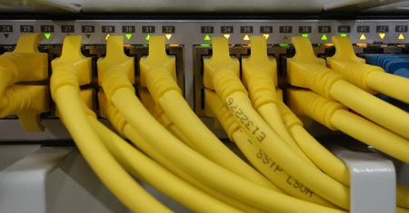 Najszybszy hosting w Polsce. Co to znaczy i jak działa?