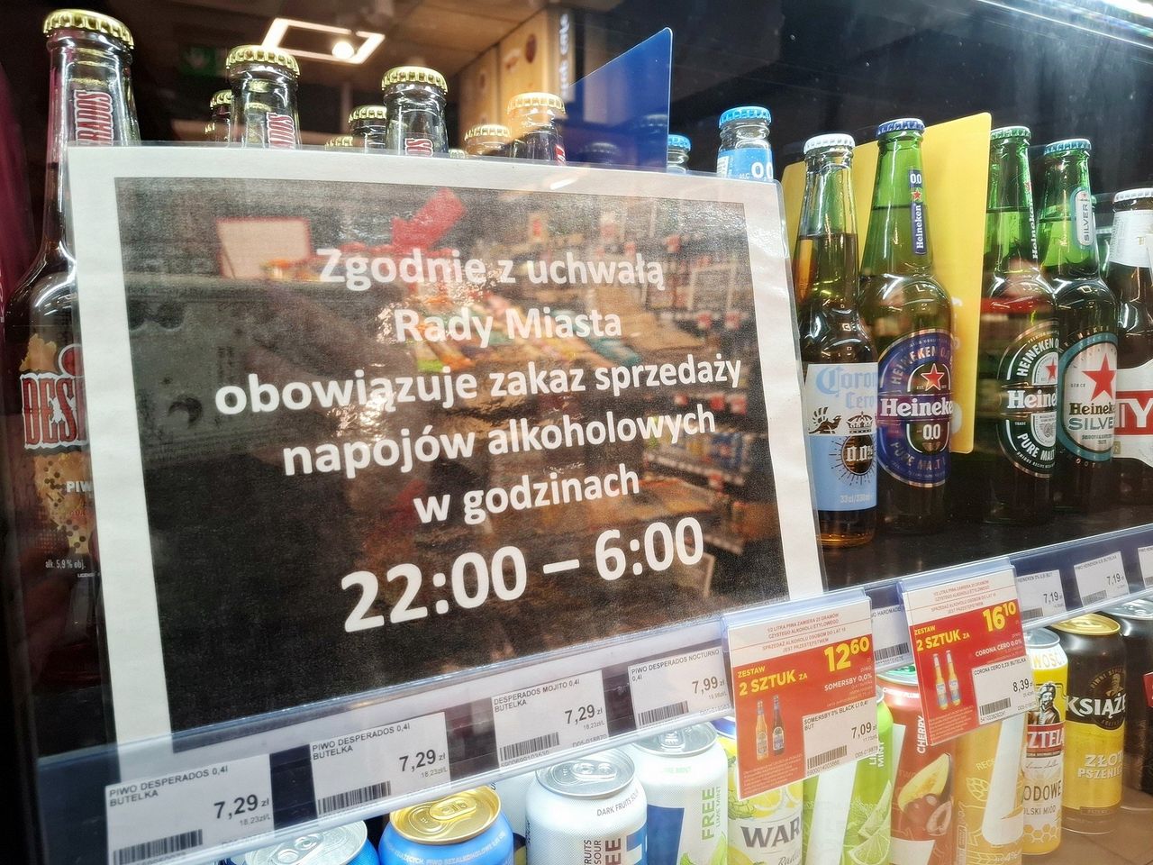 Łódzkie: Lekarze chcą zakazu nocnej sprzedaży alkoholu w województwie