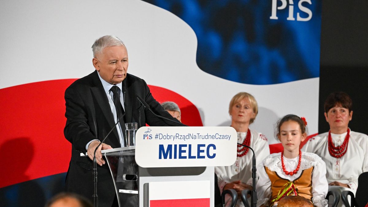 Jarosław Kaczyński w niedzielę, 4 września spotkał się z mieszkańcami i działaczami w Mielcu