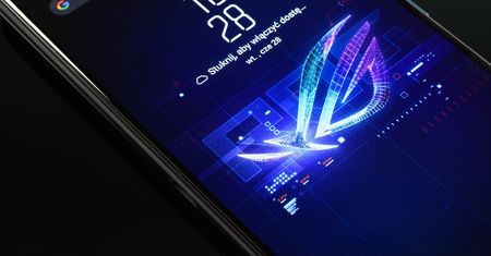 Grasz na telefonie? Zastanów się, czy nie warto chwilę poczekać z zakupami