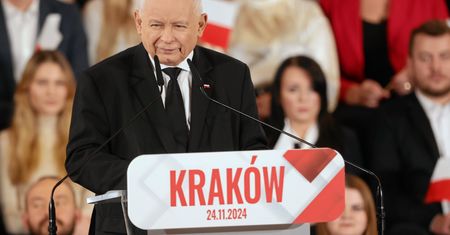 Bezterminowe odroczenie. Co decyzja PKW oznacza dla PiS?