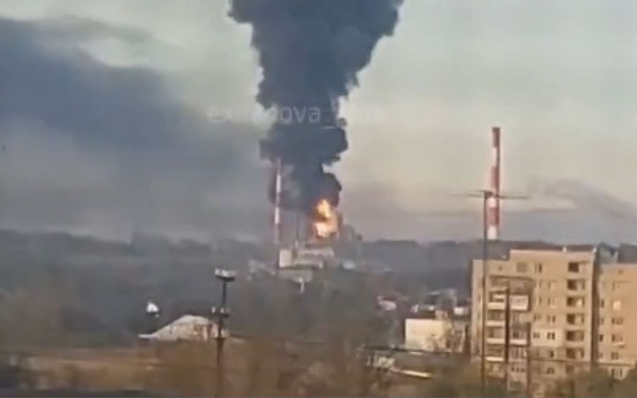 Nagrania z Rosji. Płonie piąta rafineria w kraju