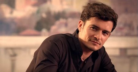 Orlando Bloom reklamuje lody... w Turcji!