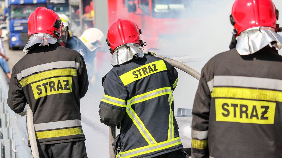 Straż straż pożarna strażak pożar wypadek