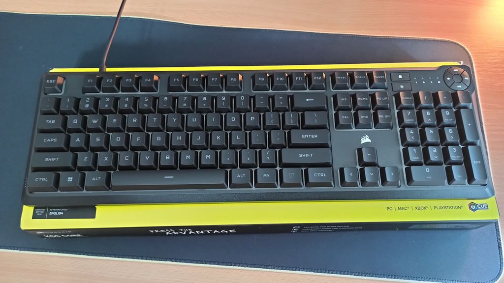 Test klawiatury Corsair K55 CORE