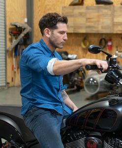 Aktor Jon Bernthal odebrał wyjątkową maszynę. Indiana chiefa zmodyfikował Carey Hart