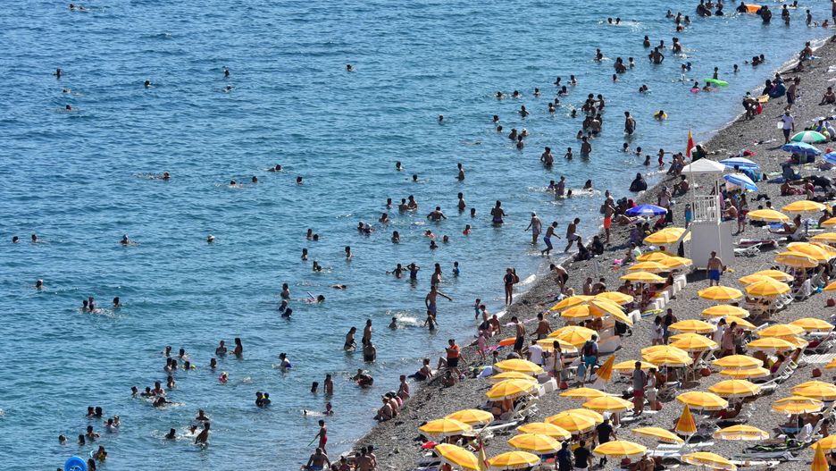 Turcja to jeden z ulubionych kierunków Polaków. Dlaczego? Odpowiedź to ceny