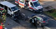 Czołowe zderzenie samochodów. Pięć osób poszkodowanych