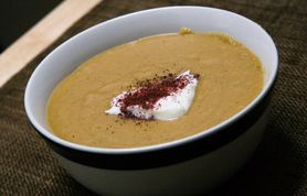 Zupa z soczewicy - właściwości, zamiennik mięsa, przepis