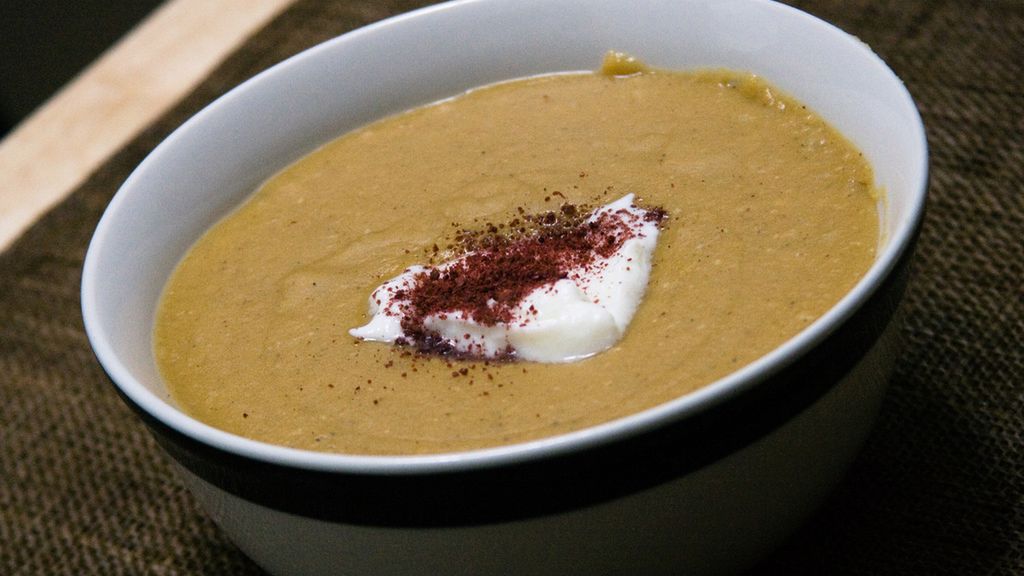 Zupa z soczewicy - właściwości, zamiennik mięsa, przepis