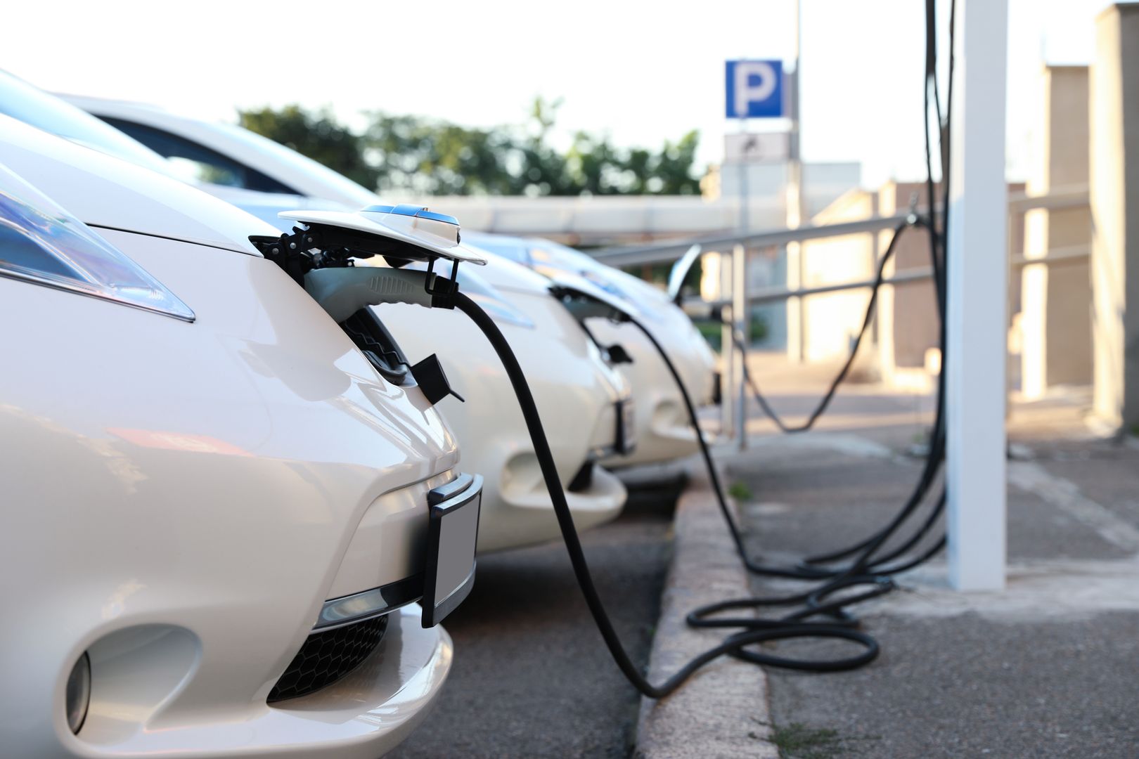 Szybciej naładujesz samochód elektryczny
