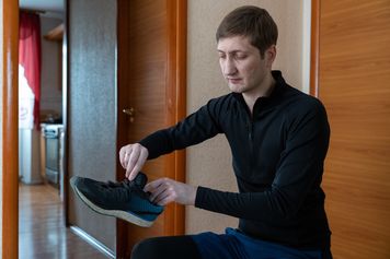 Naukowcy wskazali najlepszą porę dnia. Wtedy warto wziąć mięśnie w obroty