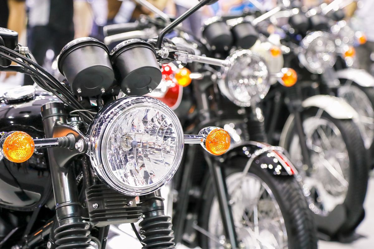 Sprzedaż motocykli w październiku 2020 była wyższa niż rok wcześniej.