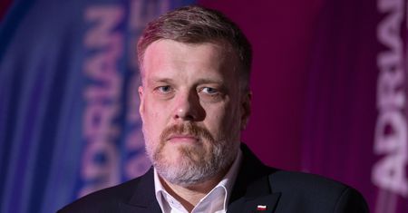 Adrian Zandberg ujawnił majątek. Oto szczegóły