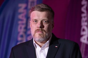 Adrian Zandberg ujawnił majątek. Oto szczegóły