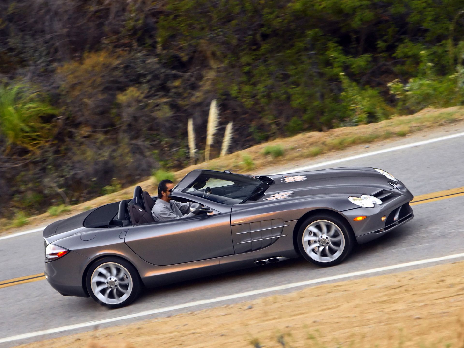 Pokolenie wcześniej: Mercedes-Benz SLR McLaren 57