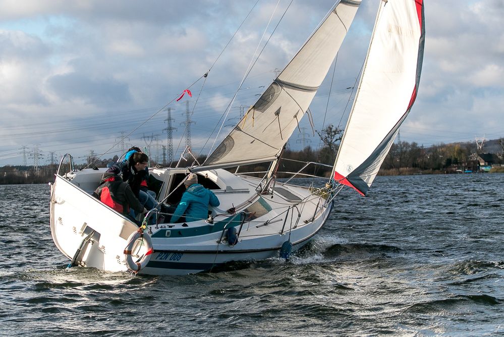 Konin: Wypłyną na Jezioro Pątnowskie w Zimowych Regatach Barbórkowych