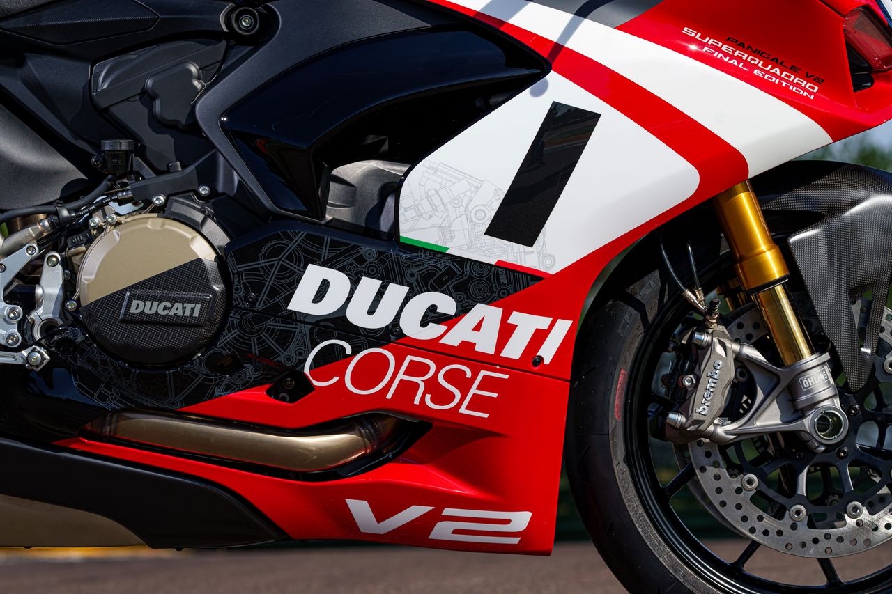 Ducati Panigale V2 Superquadro Final Edition