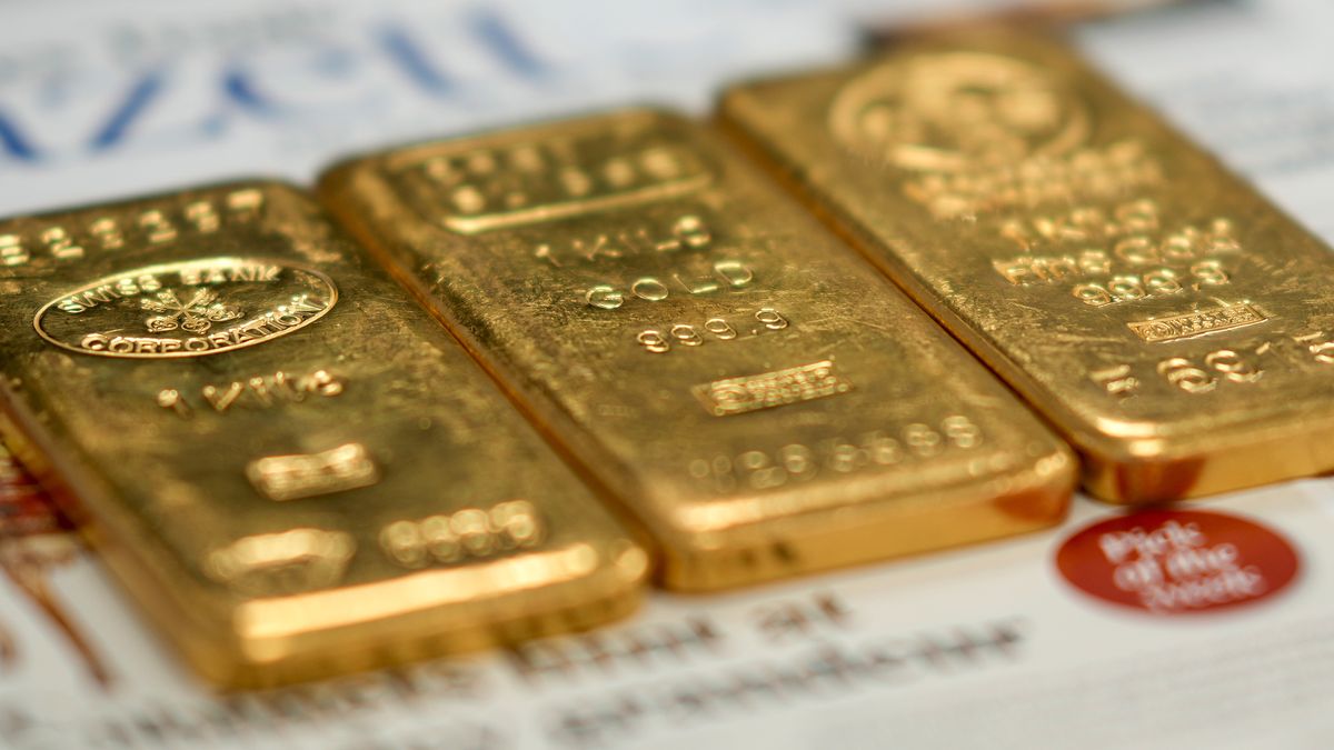 BIRMINGHAM, ENGLAND - DECEMBER 13: Three 1kg gold bullion bars worth over 155,00 GBP lay on the counter in a gold dealers in Birmingham's jewellery quarter on December 13, 2023 in Birmingham, England. Gold prices have increased since the Ukraine War but have soared to record highs since the start of the Hamas-Israel war. Other factors are the weakening US dollar and expected rate cuts from the Federal Reserve.  (Photo by Christopher Furlong/Getty Images)
