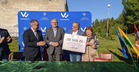 Rodzinne Ogrody Działkowe dostały ponad 700 tysięcy złotych