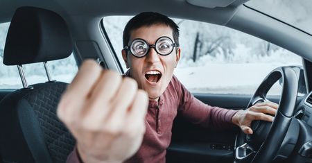 Oceniasz kierowcę i przejazd z pomocą aplikacji? Rób to z rozmysłem, bo system ocen jest mało pobłażliwy