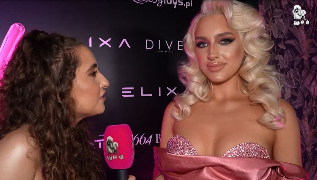 Caroline Derpieński na Pudelek Pink Party
