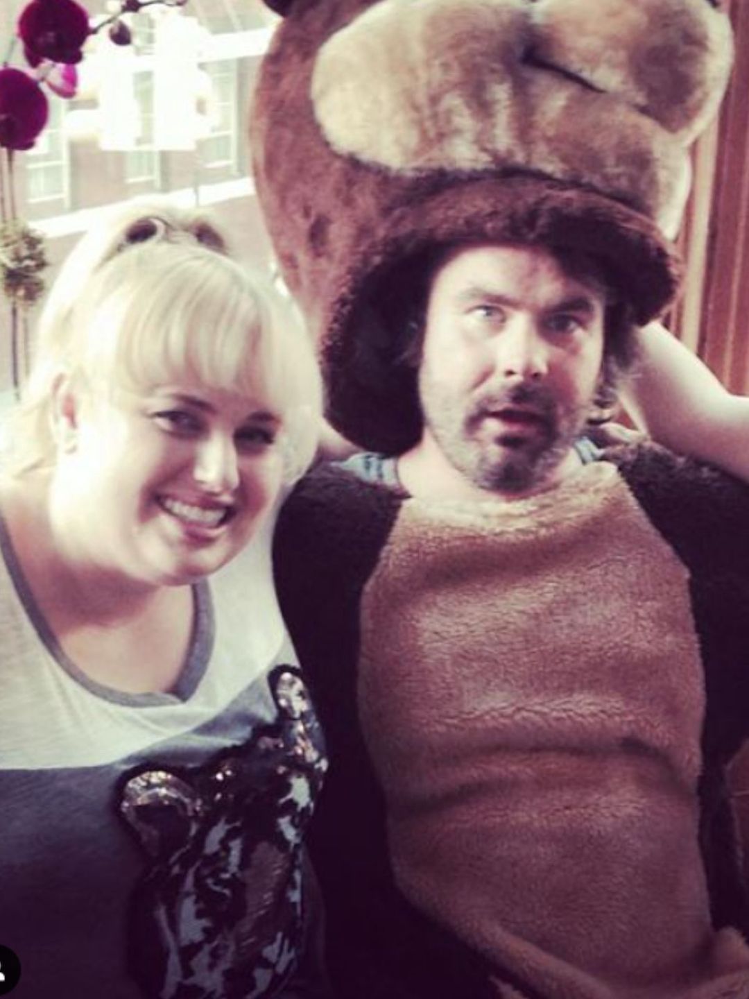 Rebel Wilson i Mickey Gooch
