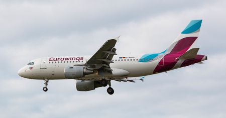 Niemcy. Samolot airbus A319 lądował w Berlinie. Ranni na pokładzie
