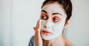Maseczka z witaminą C. Czy znasz domowe przepisy na kosmetyk wyrównujący koloryt cery?