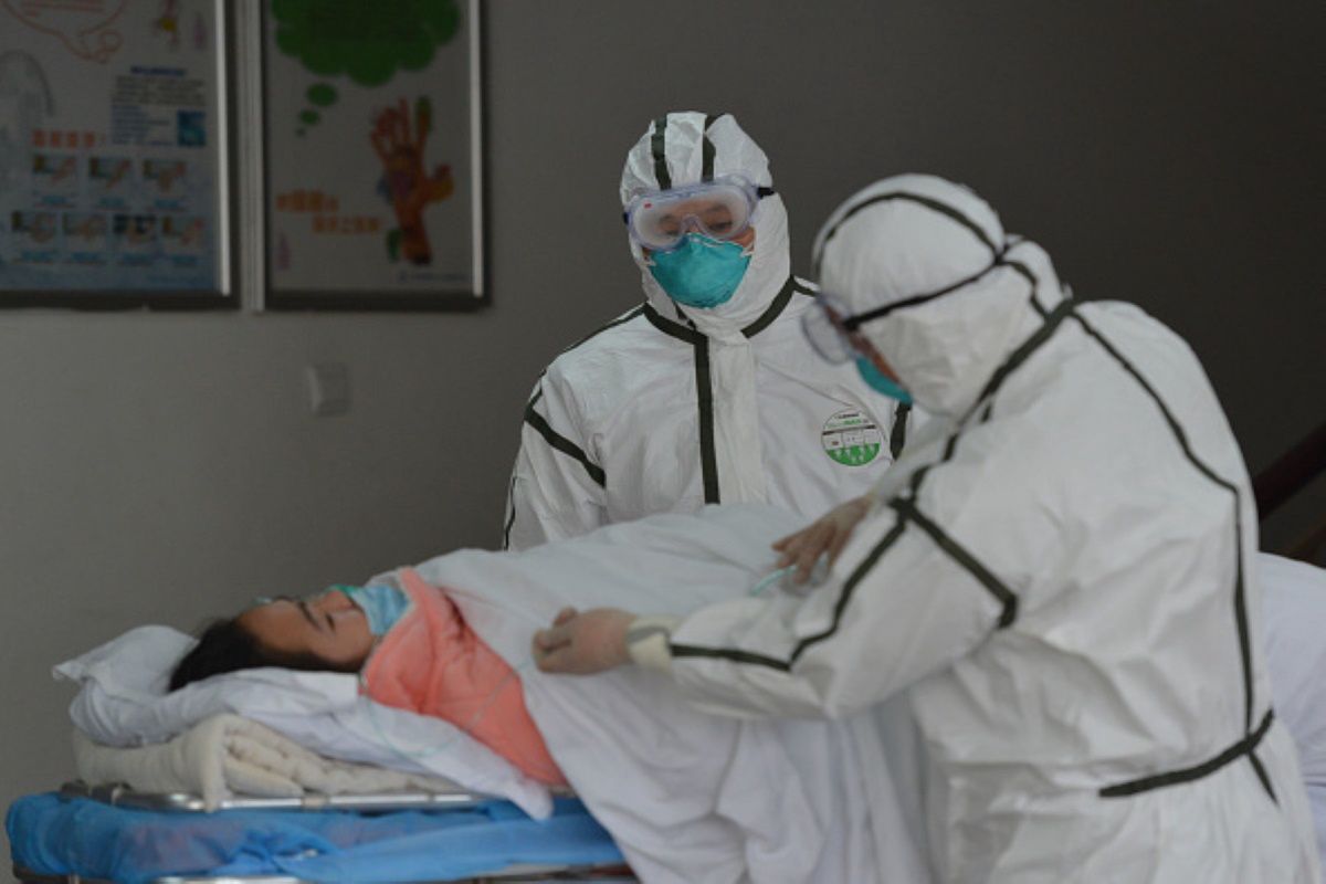 Tuszowanie pandemii. Chiny pozwane za koronawirusa