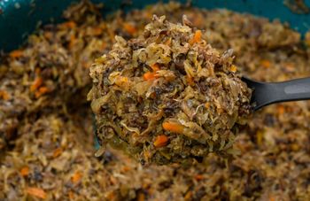 Jesz kapustę z grzybami? Oto jak wpływa na twój organizm