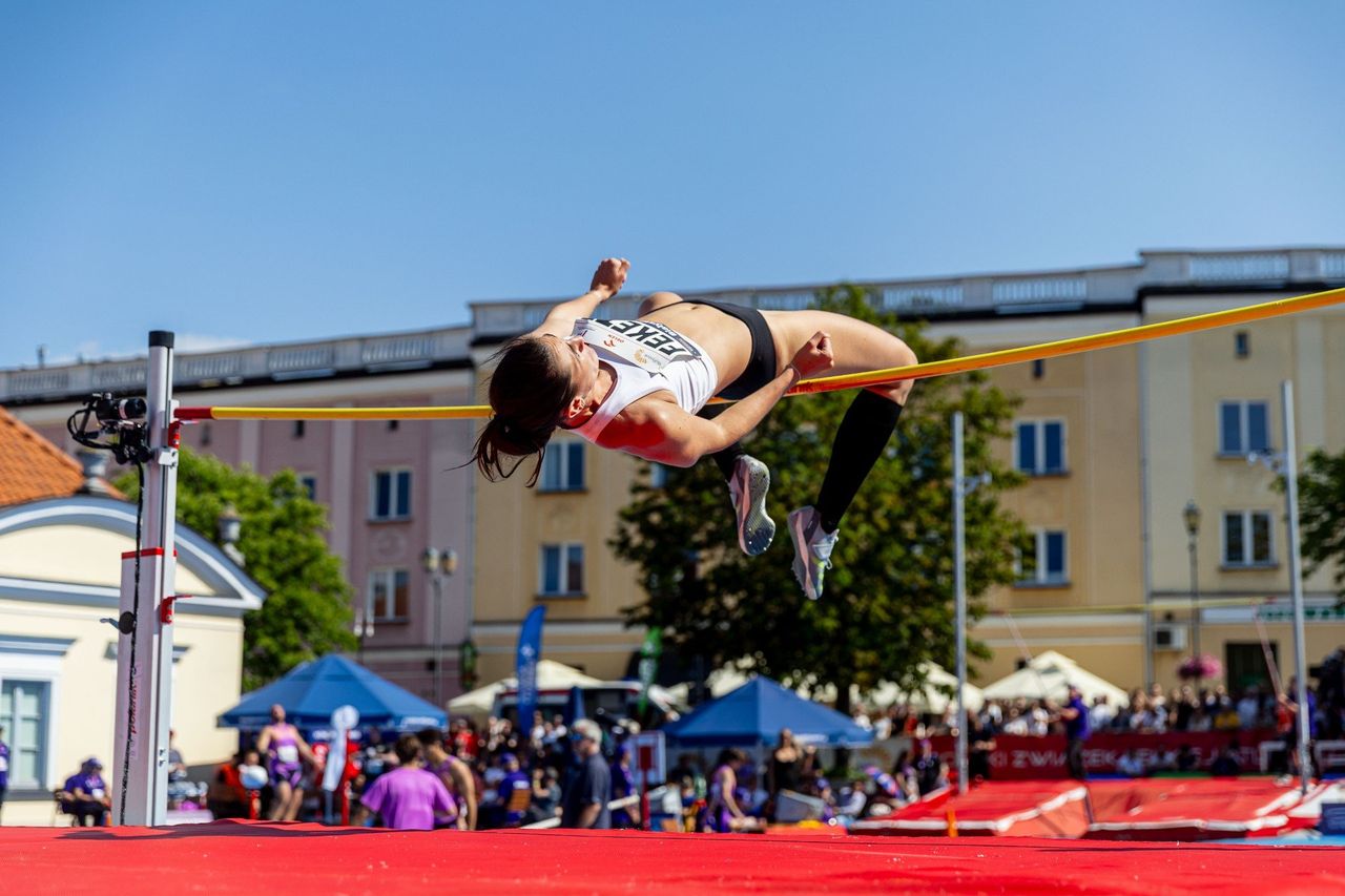 Białystok: Sportowe zmagania na Rynku Kościuszki przyciągnęły tłumy