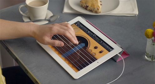 Polacy komponują w GarageBand [wideo]