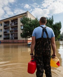 Urlop dla powodzian. Tłumaczymy, jaką pensję dostaną pracownicy