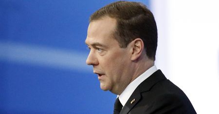 Miedwiediew wskazał powód operacji specjalnej? Mowa o "programie nuklearnym"