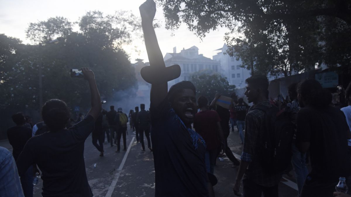Protesty na Sri Lance doprowadziły do ucieczki prezydenta 