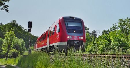 Zasnął na torach. Przejechało nad nim Pendolino