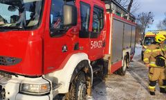 Wypadek z udziałem radiowozu na Pomorzu. Ranni dwaj policjanci