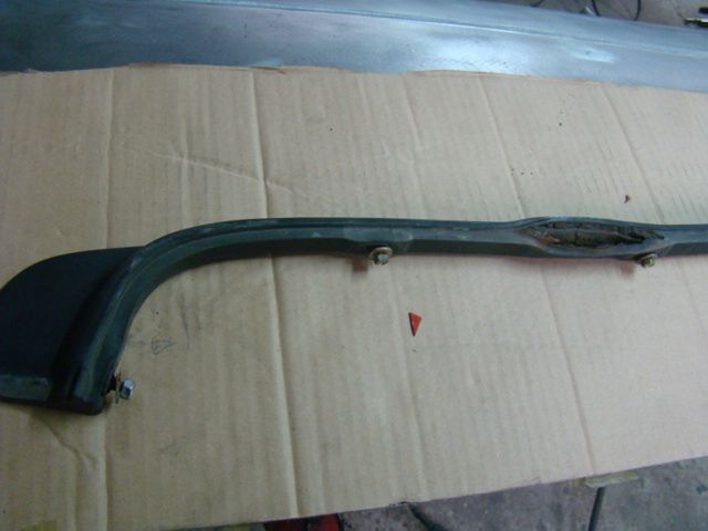 Mercedes 450 SL (R107) - listwa zderzaka