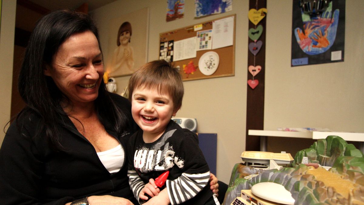 Opieka nad dzieckiem – babcia