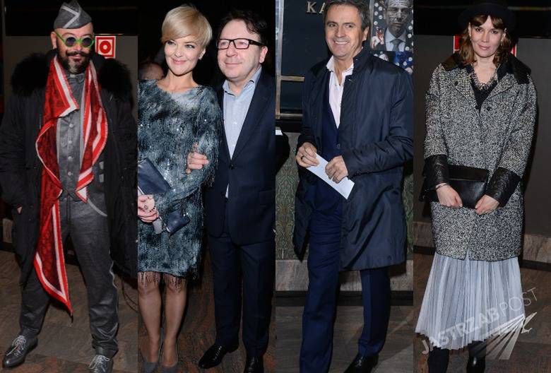 Przytuleni Monika i Zbigniew Zamachowscy, Tomasz Jacyków w szarym garniturze i czapce na głowie oraz elegancki Piotr Polk