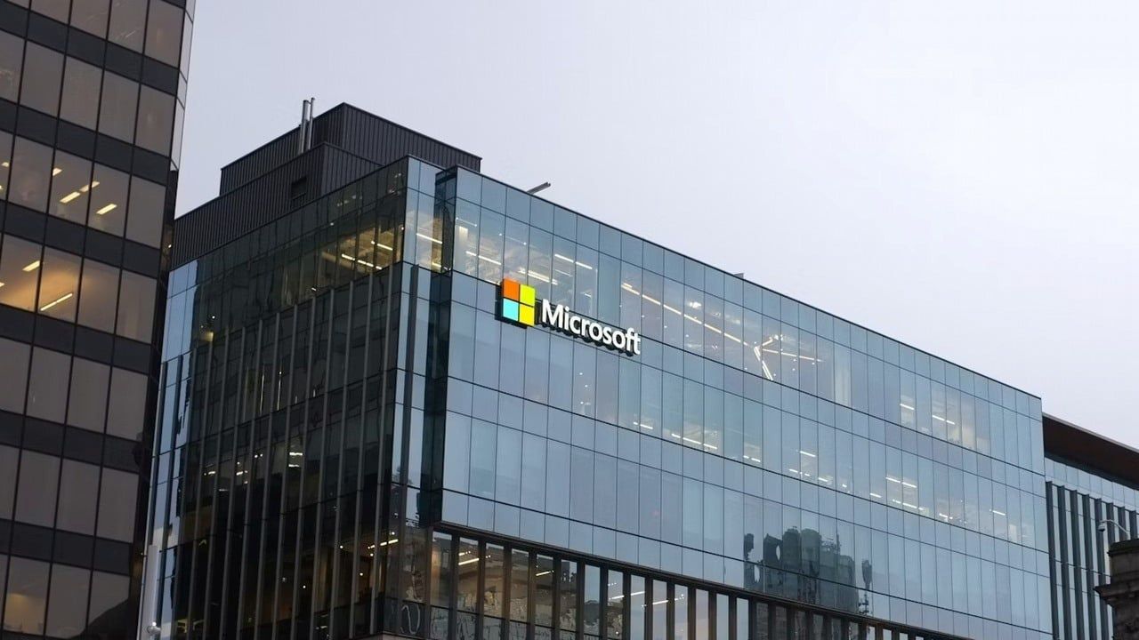 Microsoft zakupił karty graficzne do AI. Teraz stoi przed problemem