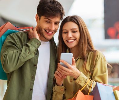 Kto nie ma appki, ten znika. E-sklepy pod presją nowoczesnych klientów