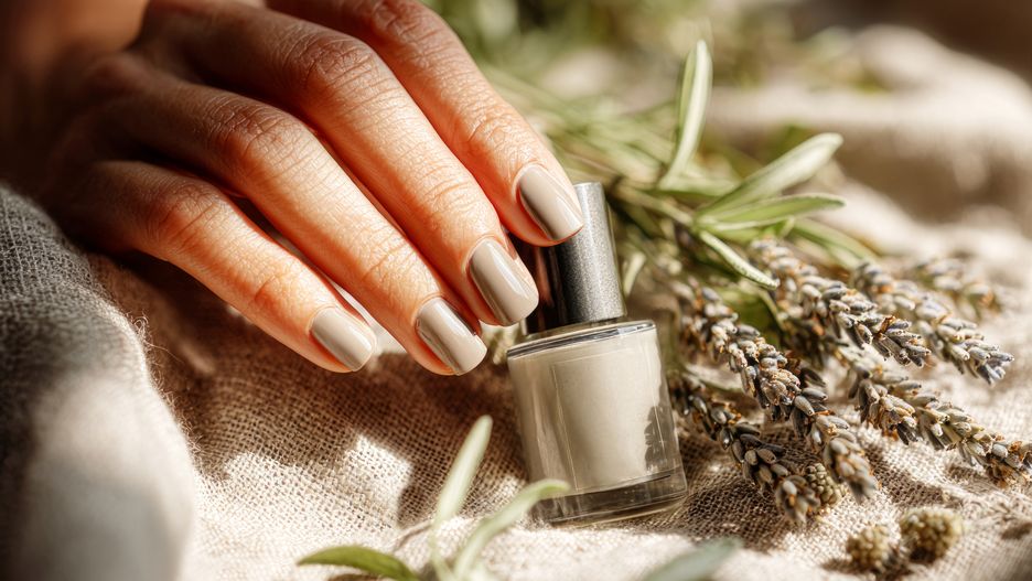  Linen nails hitem tego lata