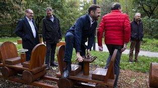 Kraków: Park Łokietka otwarty: nowe miejsce do rekreacji, ale ze śladami swojej historii