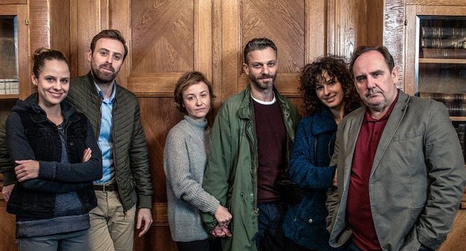 Muskała, Damięcki, Rusin, Bosak i Pilaszewska w serialu „Szóstka”. Premiera w wiosennej ramówce TVN